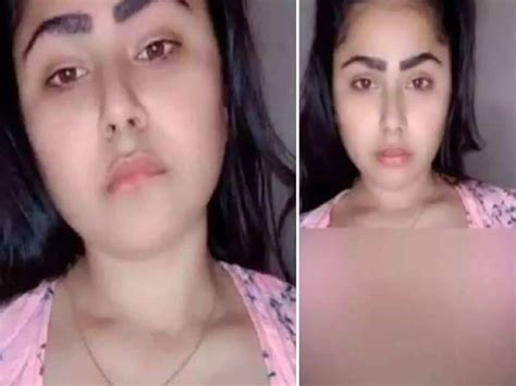 desi leaked nude photos|DesiFile